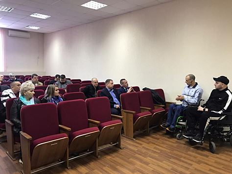 Евгений Ковалев организовал беседу с водителями общественного транспорта по толерантному отношению к людям с ОВЗ