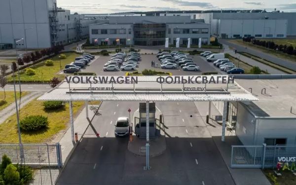 ГАЗ подал в суд на Volkswagen из-за ухода из Нижнего Новгорода