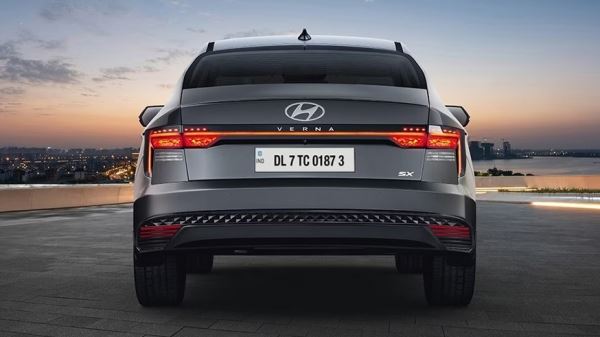 Hyundai полностью рассекретил седан Solaris нового поколения. Цены известны