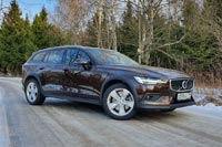 Тест-драйв Volvo V60 Cross Country