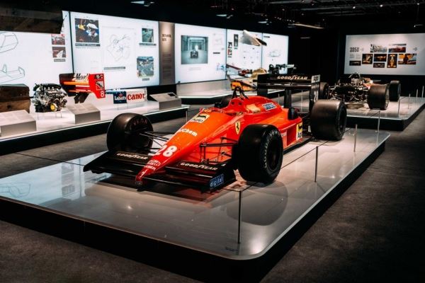 В Мадриде открылась первая в истории Формулы 1 выставка. Фото